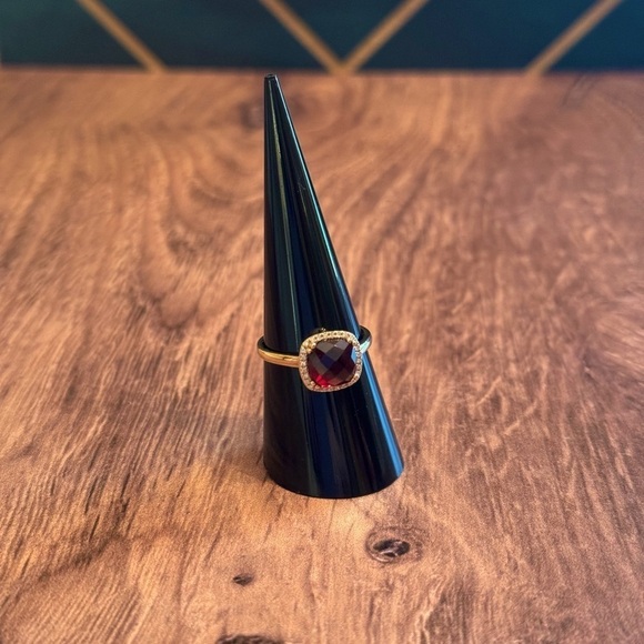 Garnet & Diamond Rose Gold Ring - Picture 6 of 9